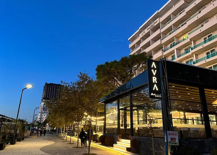 Beachside Family Nest Apt, Spacious & Cozy - By Beta Premium * Golem (Tirana)