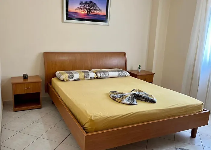 Beachside Family Nest Apt, Spacious & Cozy - By Beta Premium